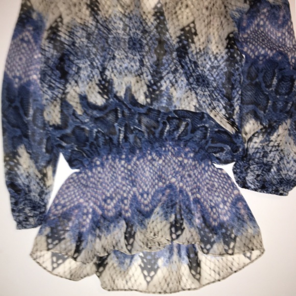 Caché Jeweled Blue Peplum Blouse, Medium - Picture 5 of 11